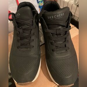 Skechers LA UNO Black Athletic Shoes with White Accents
